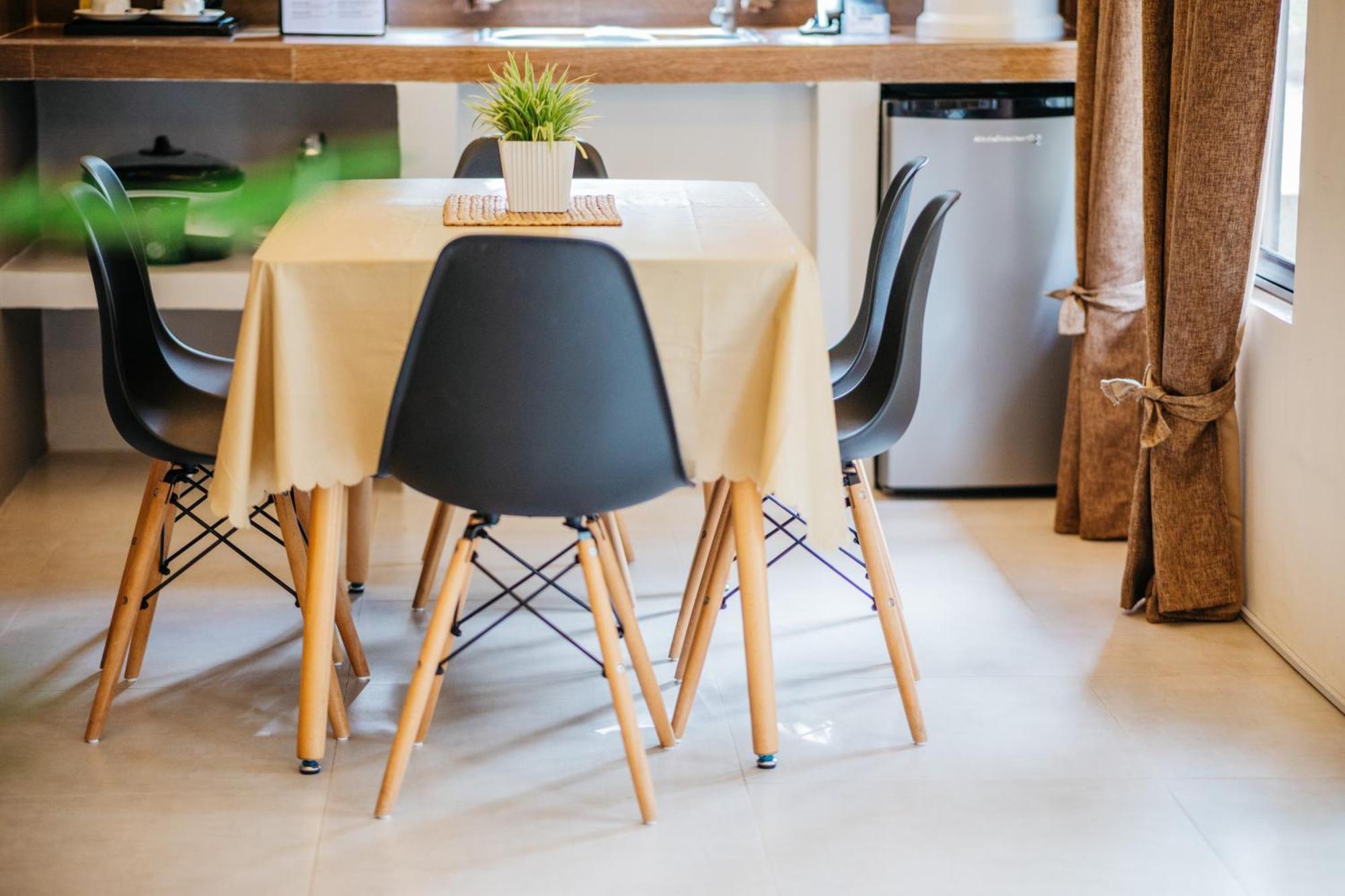 Lumban Spacio Caliraya Bed & Breakfast מראה חיצוני תמונה